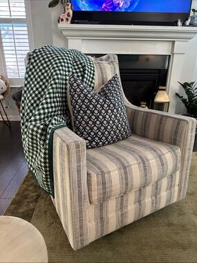 ChappyWrap Forest Green Houndstooth Blanket - Excellent Condition, rare